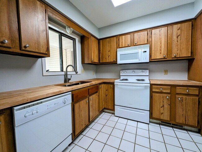 Foto del edificio - 310 N 11th St