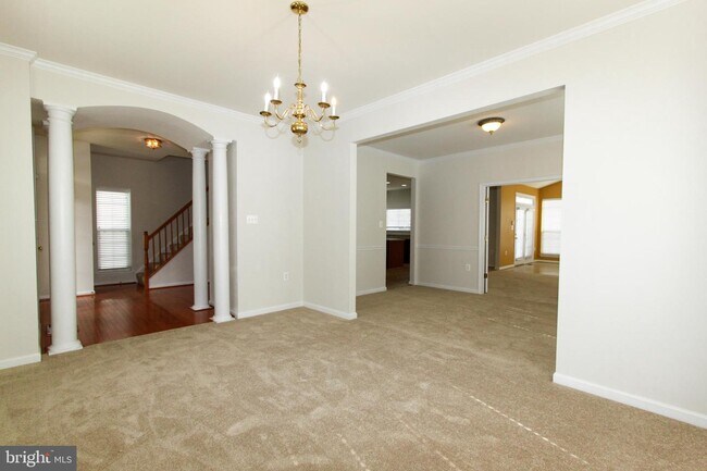 Building Photo - 72 Silverleaf Dr