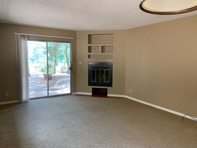 Building Photo - Unfurnished, 1-year long-term rental