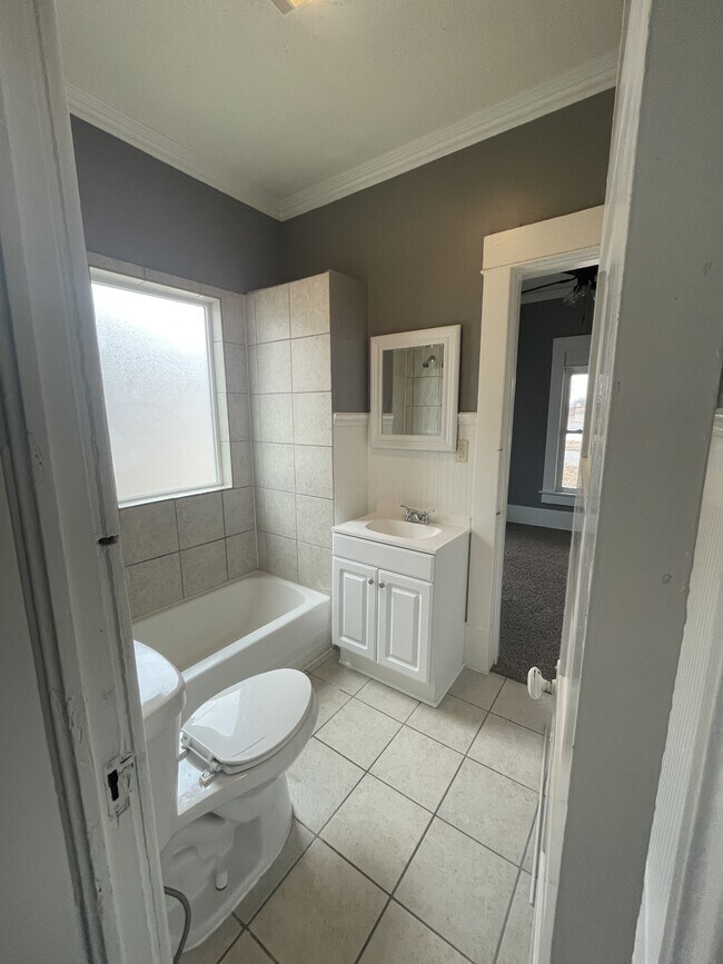 Foto del edificio - 125 S Glenn St