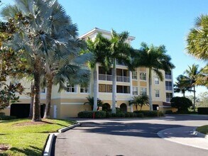 Building Photo - 255 West End Dr