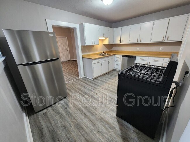 Foto del edificio - 2528 S 8th St