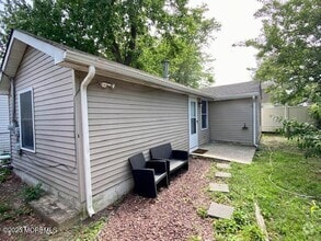Building Photo - 1707 Newman St