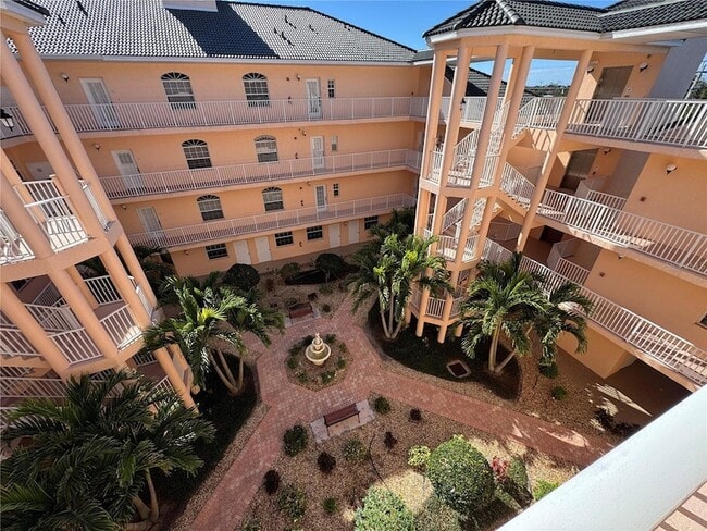 Foto del edificio - 1722 Gondola Park Dr