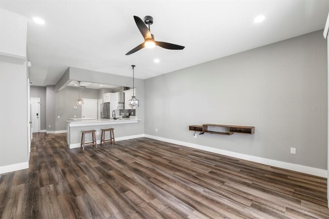 Foto del edificio - 26532 Castleview Way