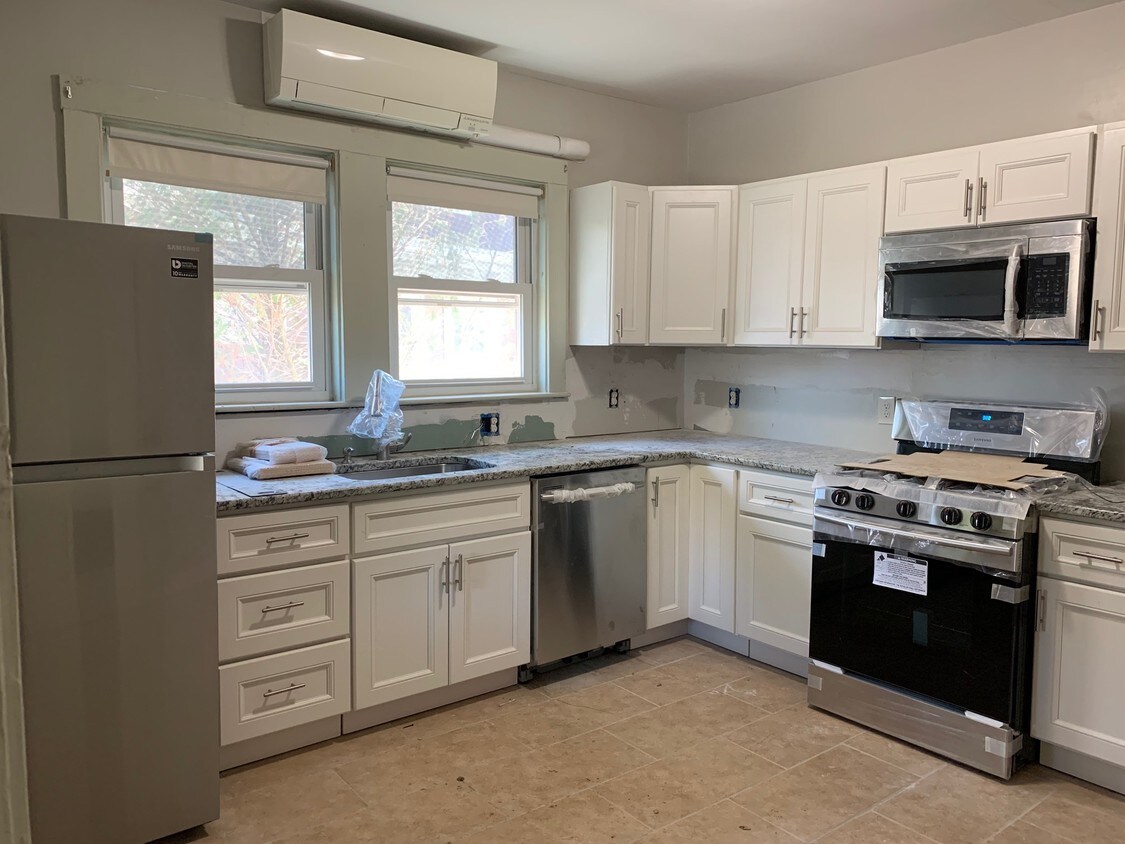 82 Wellington Rd, Medford, MA 02155 Apartments in Medford, MA