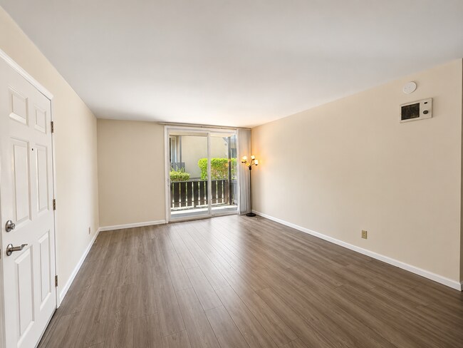 Building Photo - 6333 Mt Ada Rd