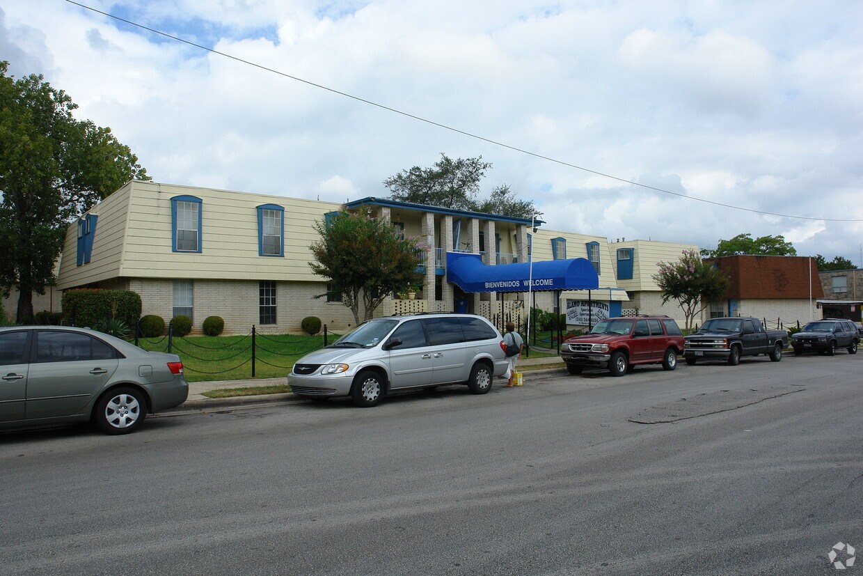 Foto del edificio - Alamo Apartments