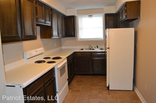 Building Photo - 1 br, 1 bath Apartment - 1015 Burke
