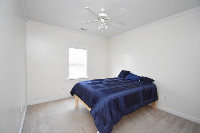 Building Photo - Ellington Way Subdivision