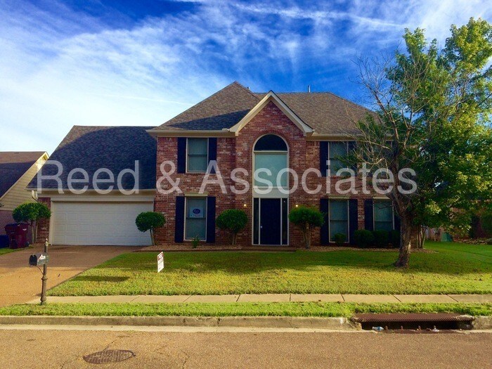 Primary Photo - 10224 Woodland Hills Dr