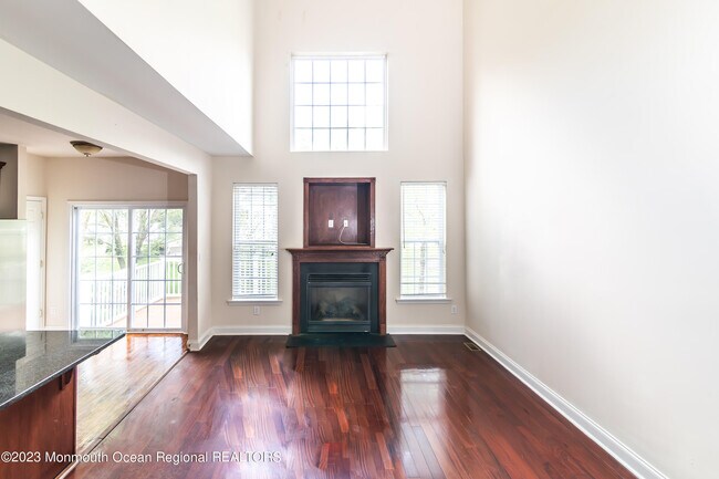 Building Photo - 30 Brookfield Dr