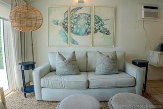 Building Photo - 4616 Bougainvilla Dr