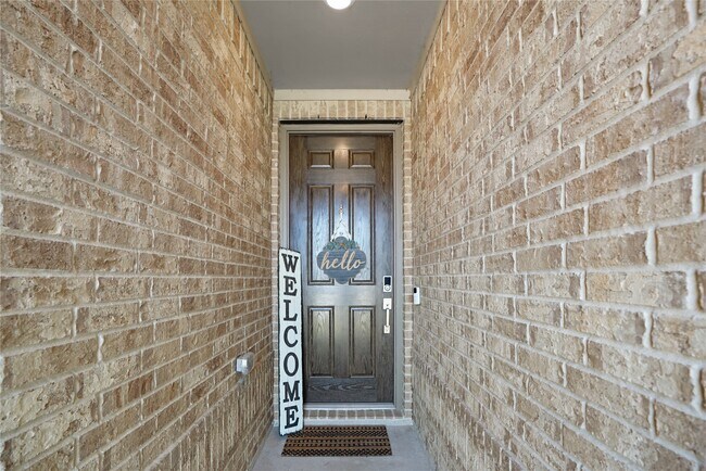 Building Photo - 2210 Thunderbolt Peak Dr