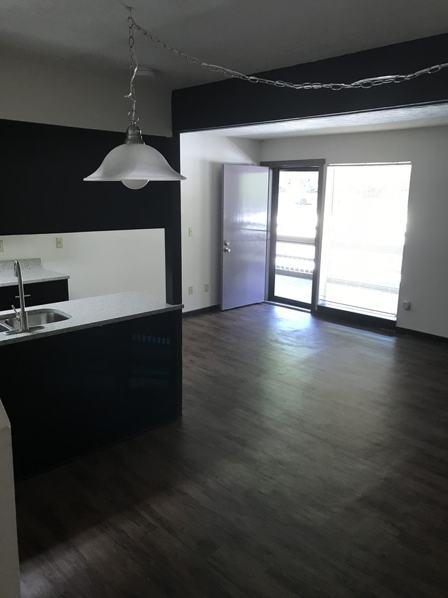 Foto del edificio - Merriman Valley Apartments & Townhomes