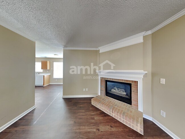 Foto del edificio - 7614 Hinman Circle