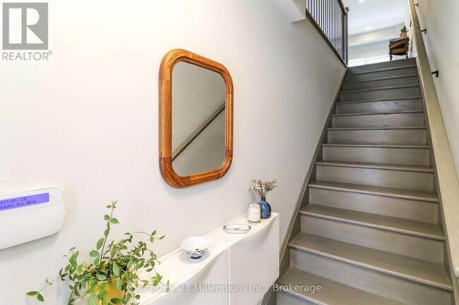 Building Photo - 58 Winters Cres