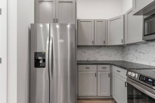 Interior Photo - Flyway Crossings