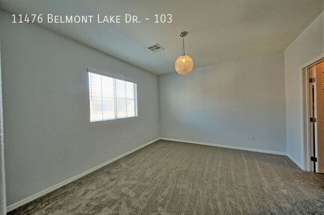 Foto del edificio - 11476 Belmont Lake Dr