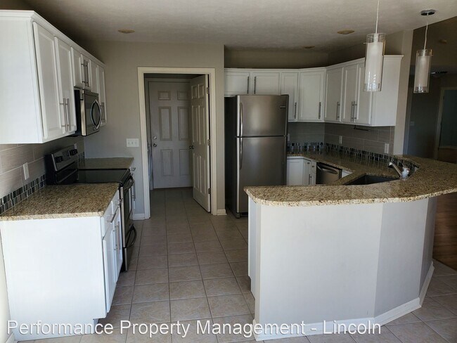 Building Photo - 4 br, 3 bath House - 7801 S 21st St.
