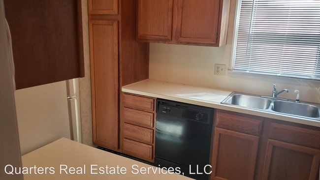 Building Photo - 2305 Flagstone Ct