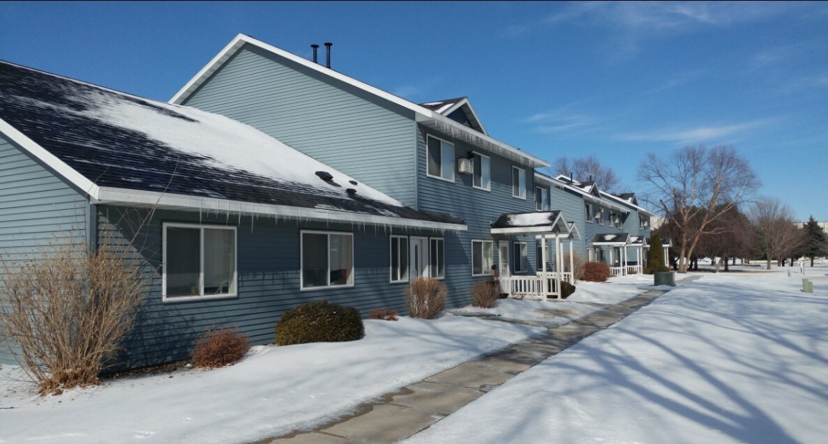 Building Photo - 1765 Northway Dr