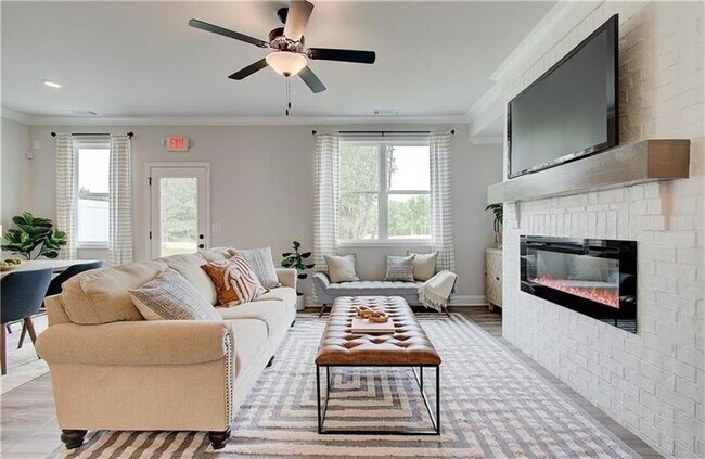 Foto del edificio - 4730 Cypress Pk Dr