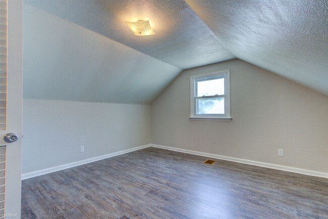 Building Photo - 4 br, 2 bath House - 1724 Northgate Road