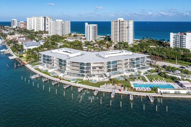 Building Photo - 725 S Ocean Blvd