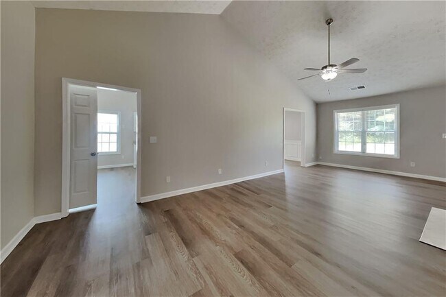 Foto del edificio - 1096 Sham Pointe Dr