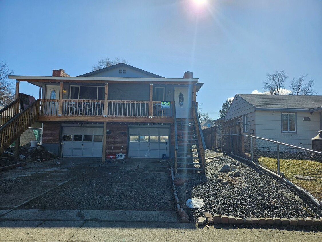 Primary Photo - Wonderful Duplex in Spokane