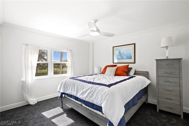 Foto del edificio - 240 Seaview Ct