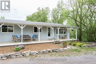 Building Photo - 825 County Rd 8
