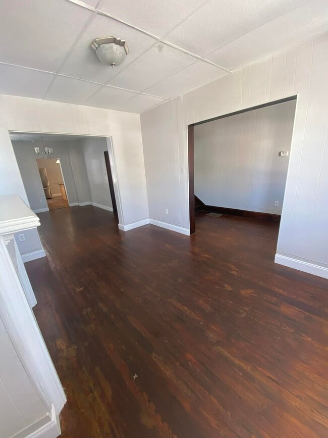 Building Photo - 746 Maryland Ave