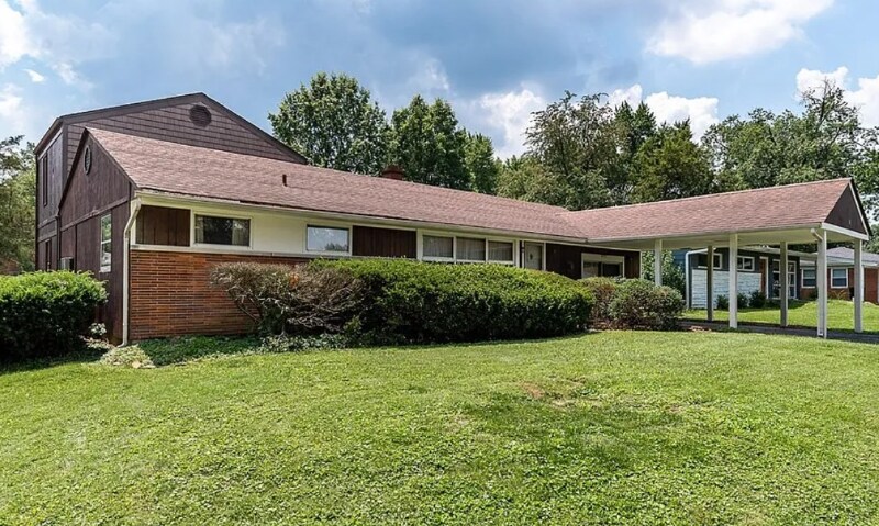 Foto principal - 2723 Hillview Dr