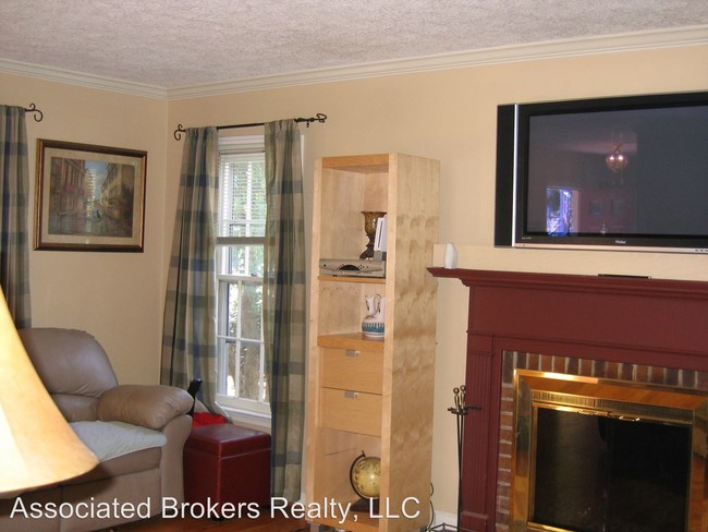 Building Photo - 3 br, 2.5 bath House - 968 Liberty Oaks Court