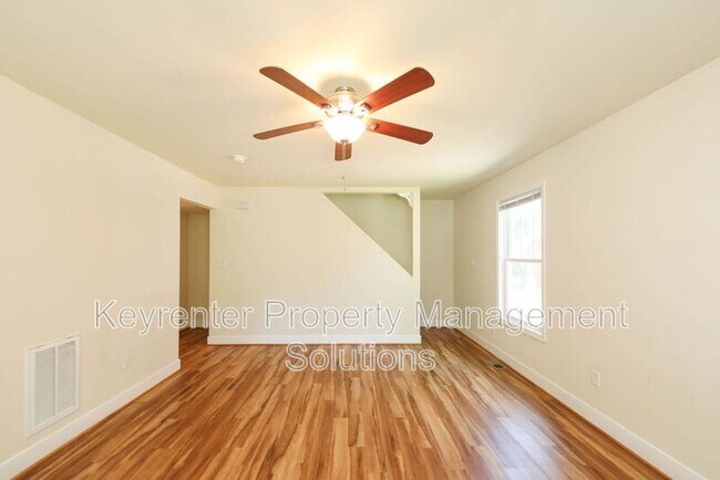 Foto del edificio - 417 Florence Ave