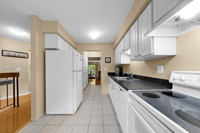 Kitchen - 31514 Orchard Crk