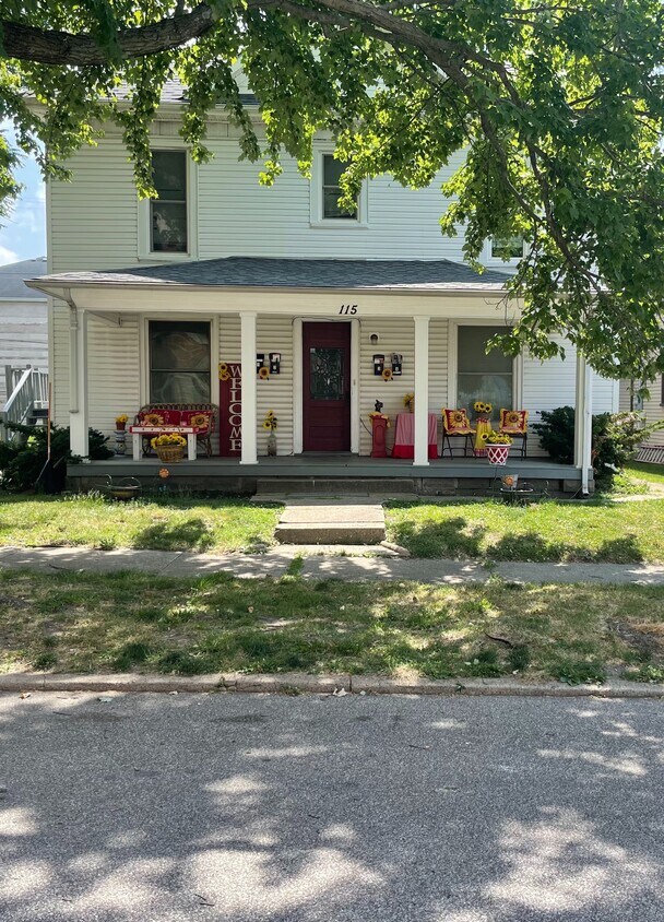 Primary Photo - 115 N Franklin St