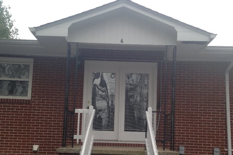 Entrance - 146 Blakemore Cir