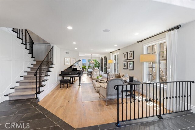 Building Photo - 20 Belcrest