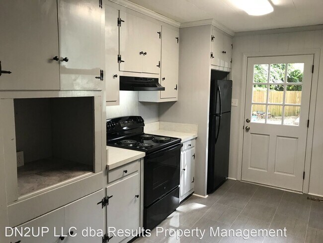 Building Photo - 3 br, 2 bath House - 408 Waverly Way