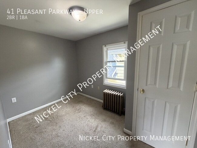 Building Photo - 41 Pleasant Pkwy