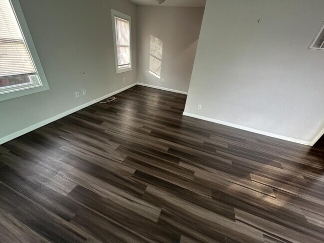 Foto del edificio - 4008 E 30th St