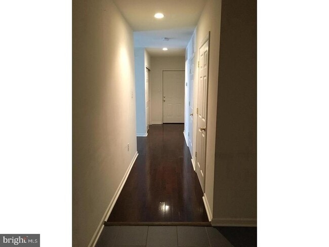 Building Photo - 540 South St