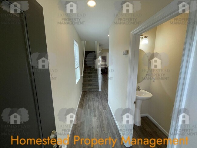 Foto del edificio - Welcome home! Outstanding Salem location!