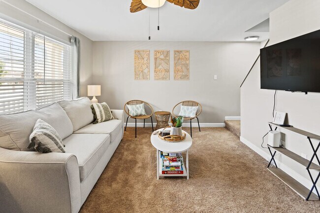 Foto del edificio - 131 N Vermont Ave