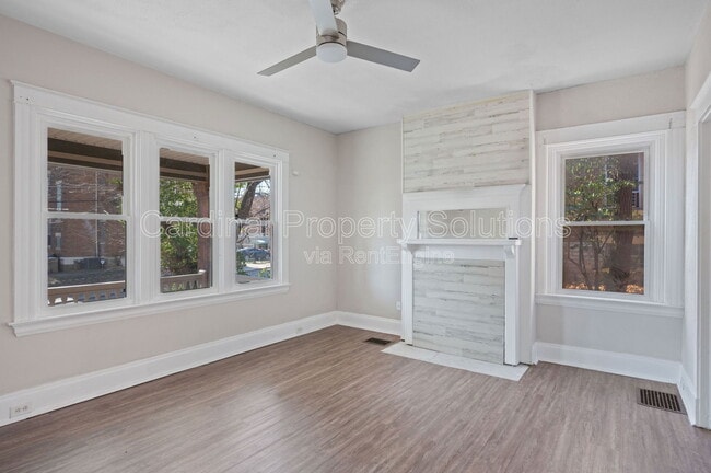 Building Photo - 816 Windham Ave