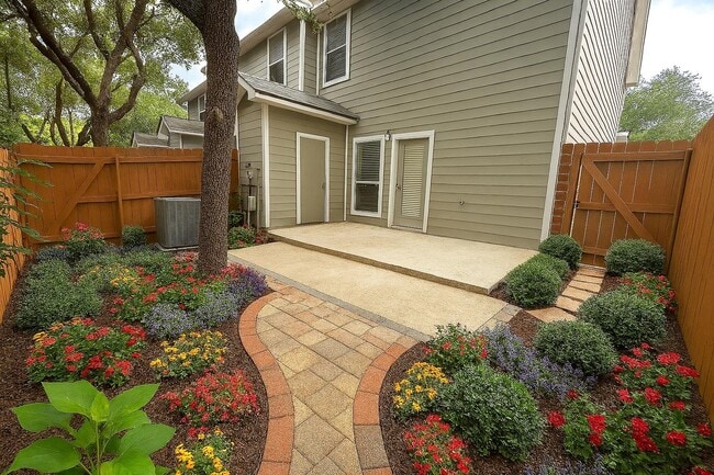 Building Photo - 4109 Copano Bay