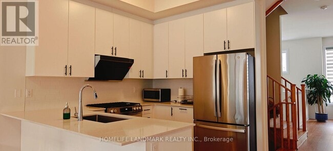 Building Photo - 16 Kahshe Ln